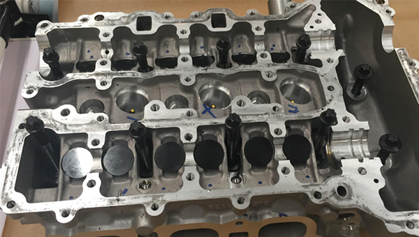 发动机缸体修复时操作步骤及注意事项