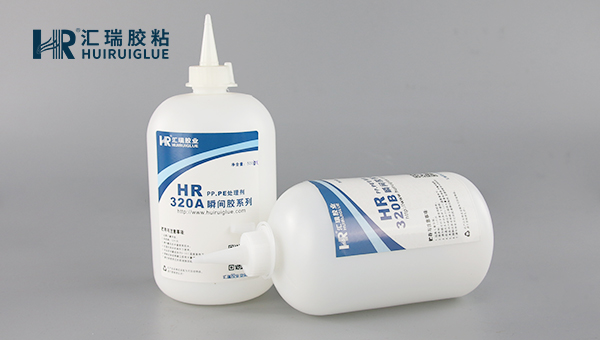 瞬间胶的用途及缺点