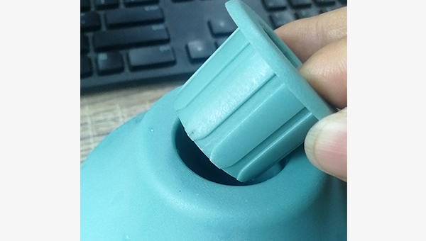 尼龙粘尼龙想要粘的牢固，就用ddkebao尼龙专用胶