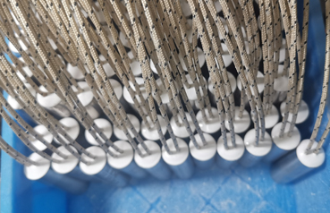 发热管密封粘接.jpg 发热管密封粘接.jpg